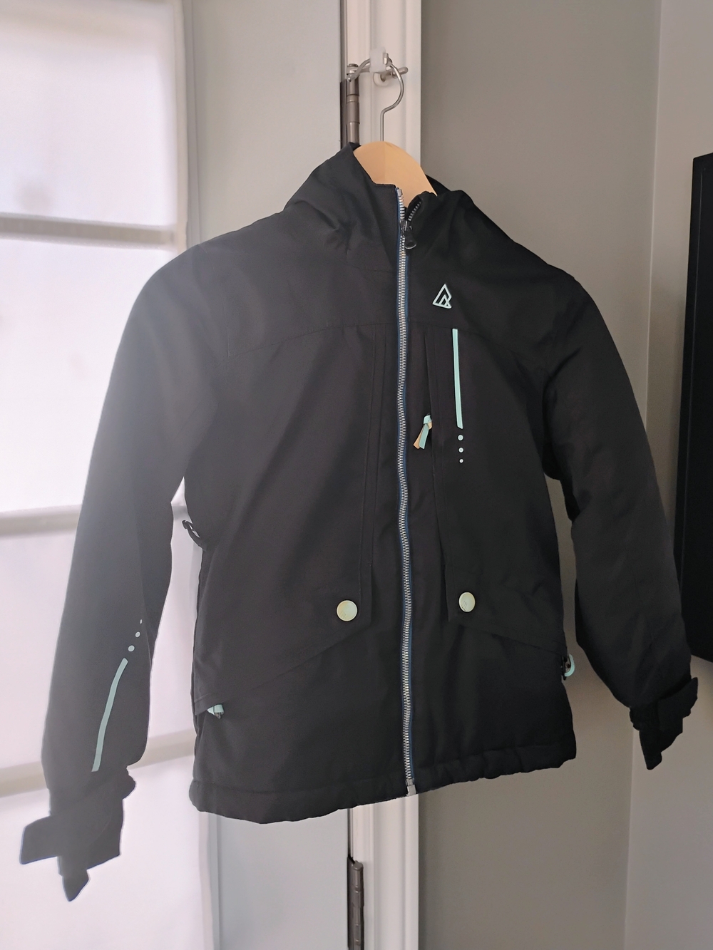 Girls Ripzone Black Winter Jacket with Mint Reflective Accents XS